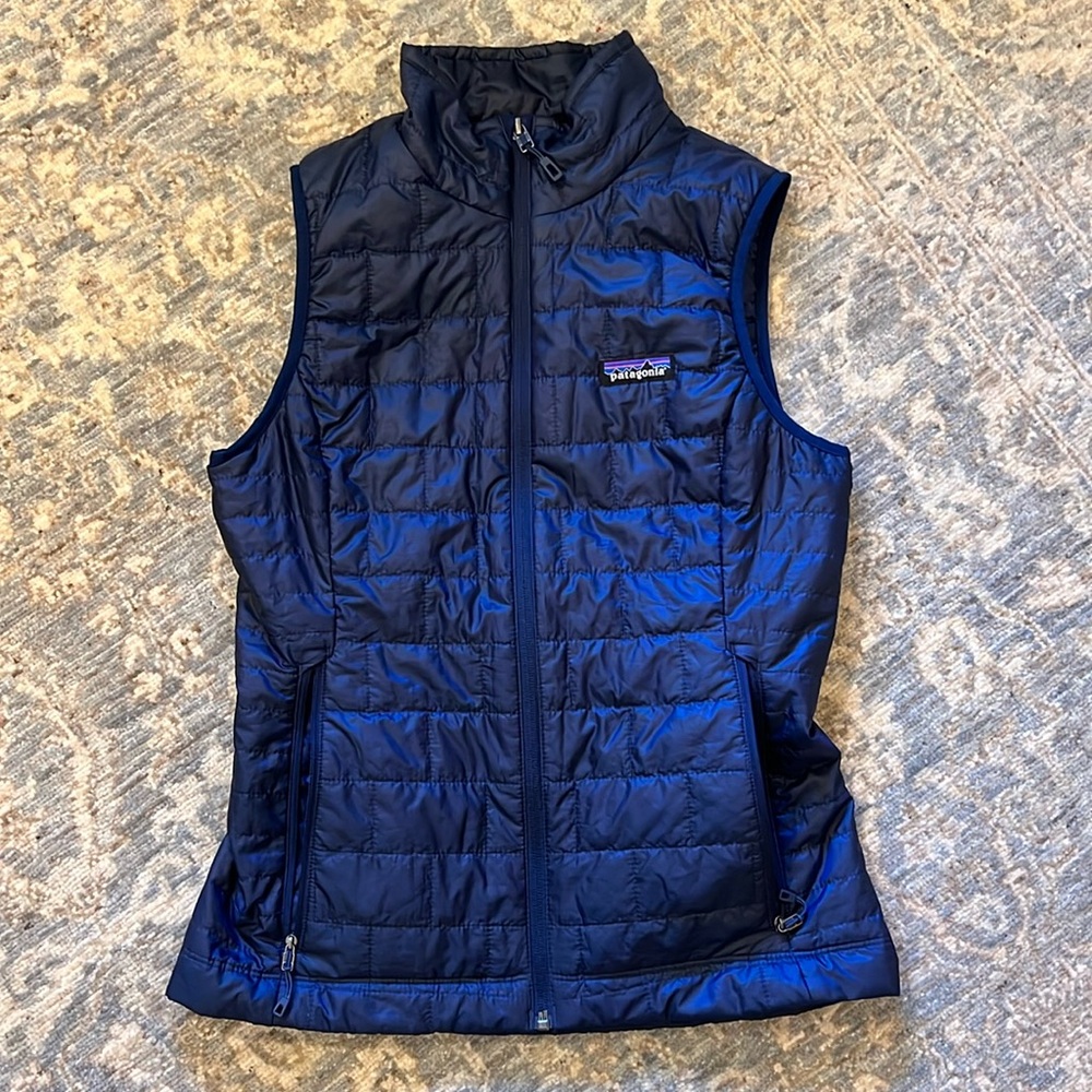 EUC Patagonia Nano puff vest navy xs
